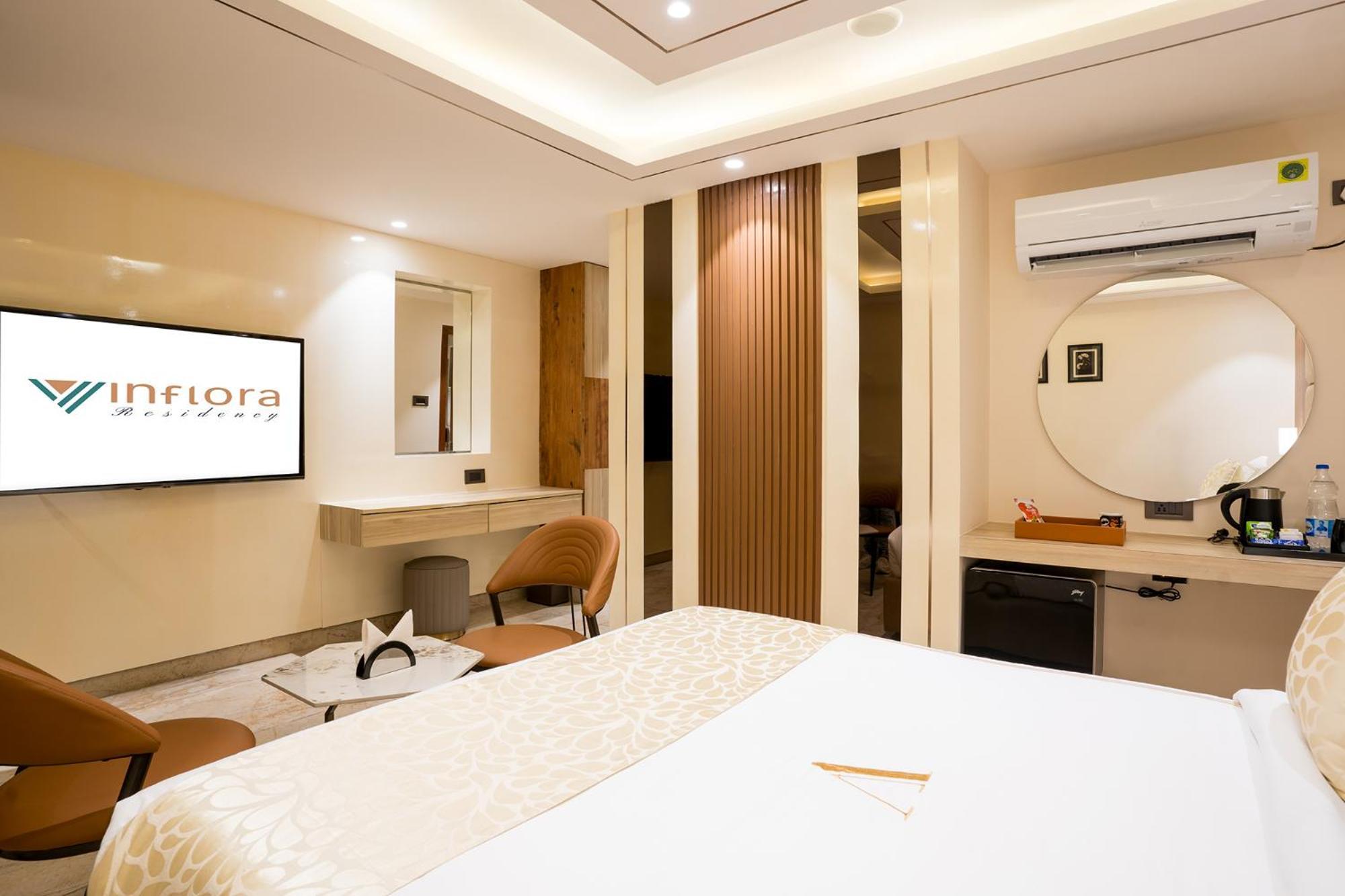 Oriva Vinflora Residency - Nr Lv Prasad Hospital, Banjara Hills Hotel Haidarábád Kültér fotó