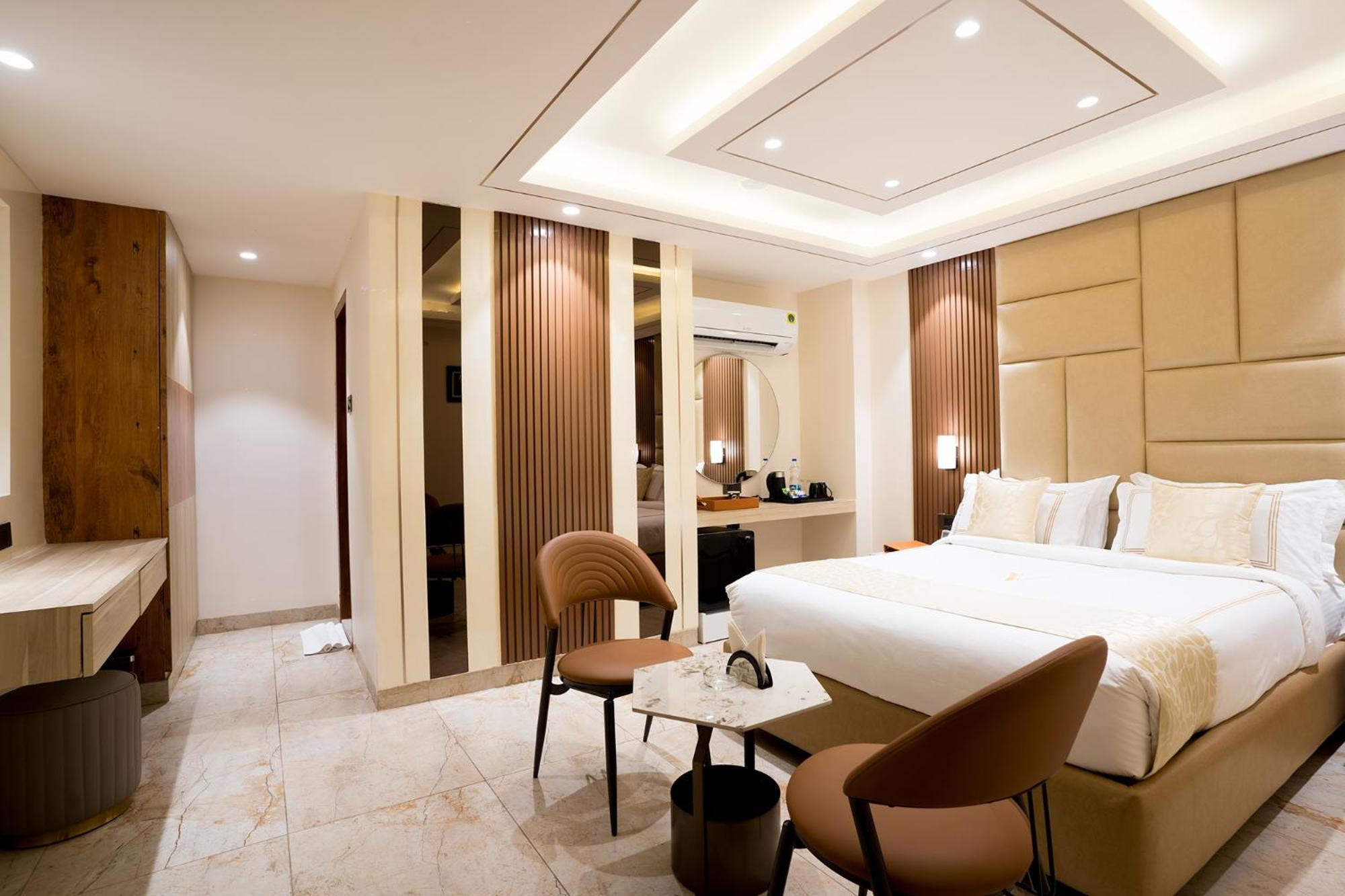 Oriva Vinflora Residency - Nr Lv Prasad Hospital, Banjara Hills Hotel Haidarábád Kültér fotó