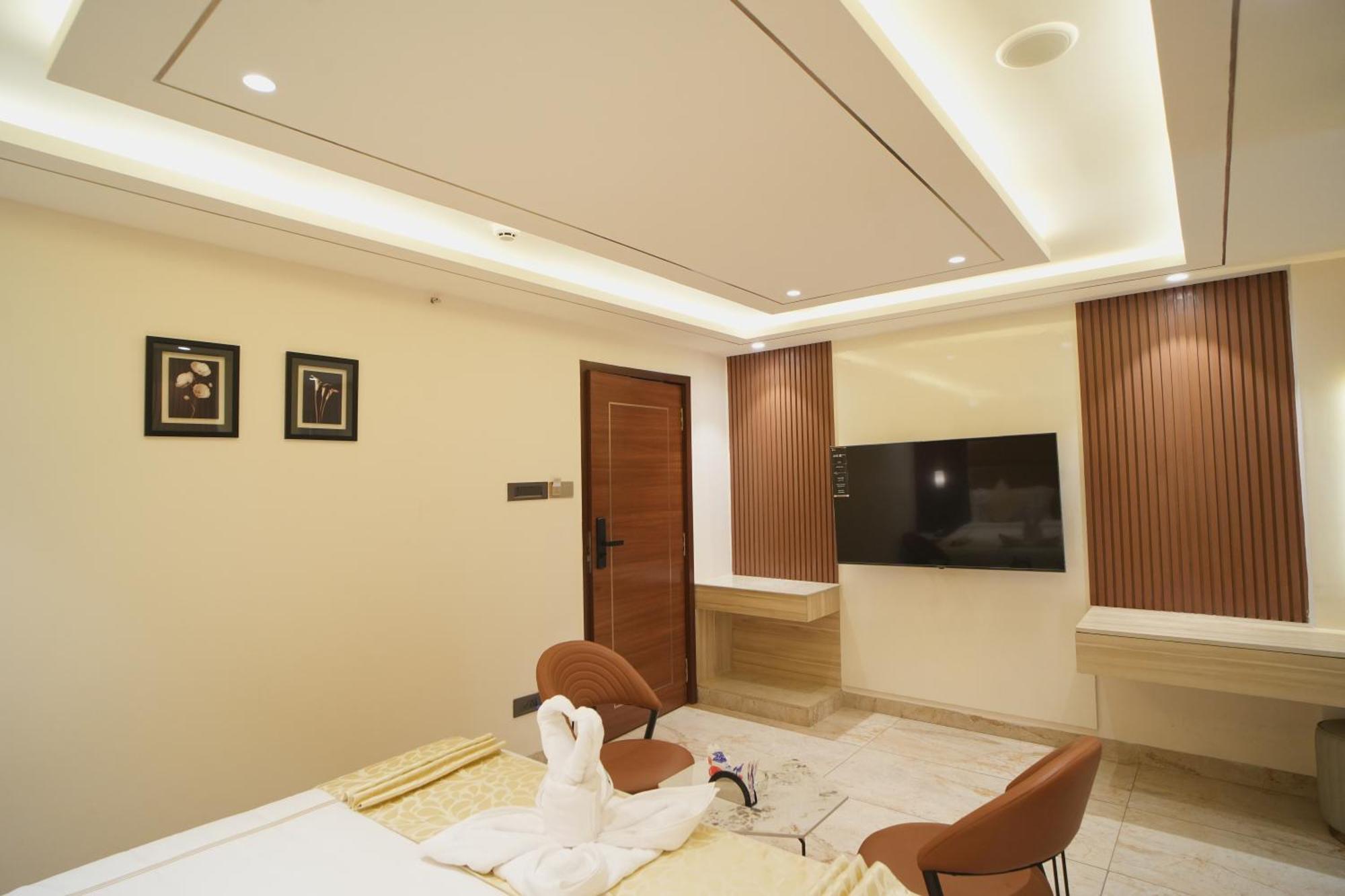 Oriva Vinflora Residency - Nr Lv Prasad Hospital, Banjara Hills Hotel Haidarábád Kültér fotó