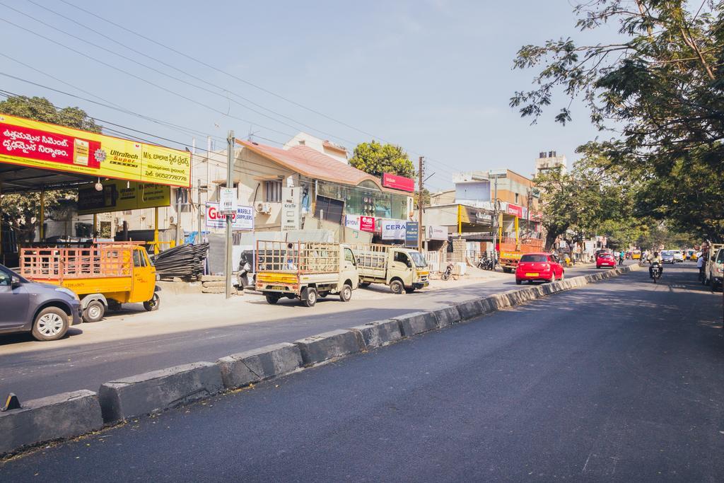 Oriva Vinflora Residency - Nr Lv Prasad Hospital, Banjara Hills Hotel Haidarábád Kültér fotó