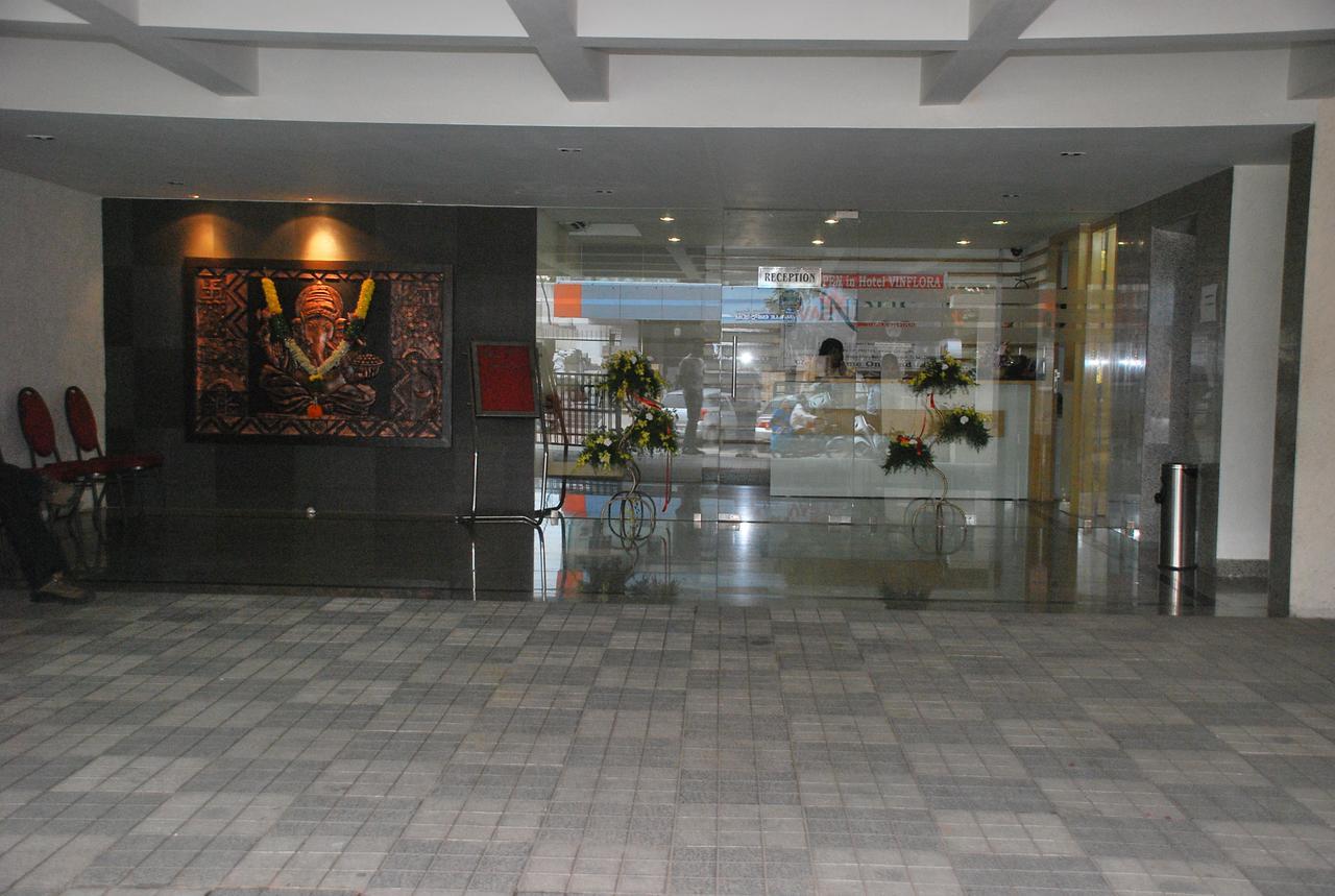 Oriva Vinflora Residency - Nr Lv Prasad Hospital, Banjara Hills Hotel Haidarábád Kültér fotó